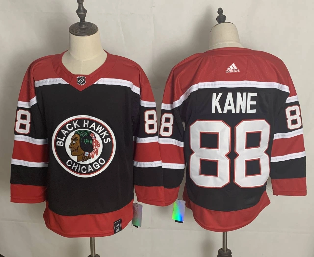 Youth Chicago Blackhawks #88 Patrick Kane Black 2021 Retro Stitched Jersey Youth Chicago Blackhawks #88 Patrick Kane Black 2021 Retro Stitched Jersey